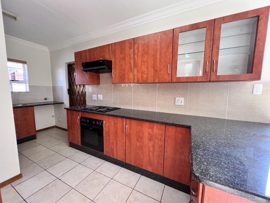 5 Bedroom Property for Sale in Noorsekloof Eastern Cape